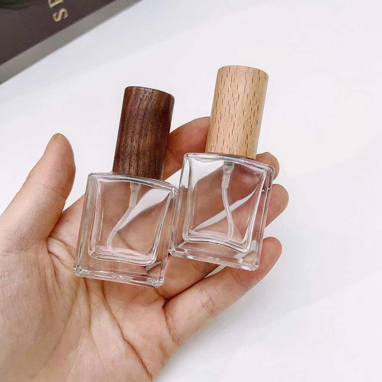 ขวดสเปรย์น้ำหอมแก้วใสหนา10มล.  - Scent Eliminator Spray บทวิจารณ์และราคา